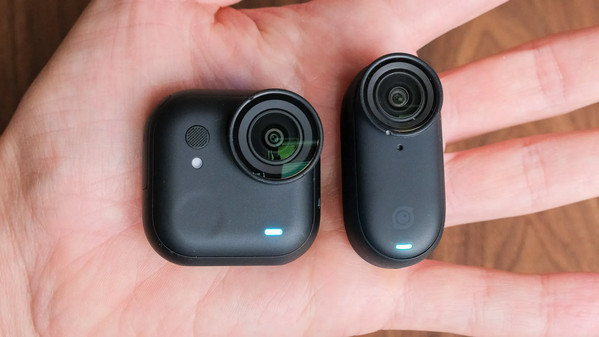 Go Ultra có hiệu năng và pin tốt hơn, còn Go 3S gọn nhẹ với chi phí hợp lý